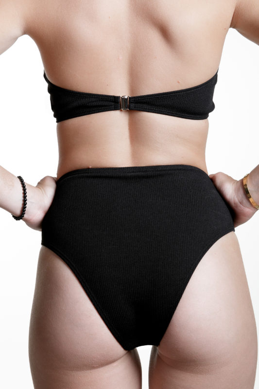 Bikinibody bikini Sand Bae black, with high waist bottom